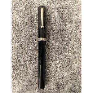 Vintage Sheaffer NoNonsense Fountain Pen F Nib